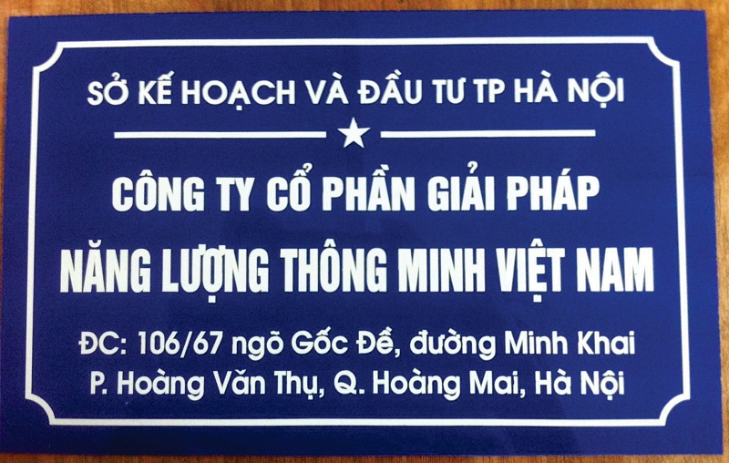 Làm biển mica tại phố Nguyễn Thái Học