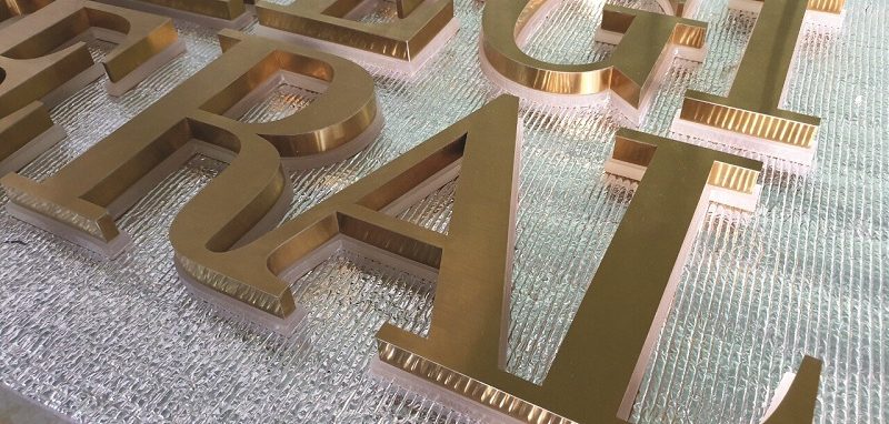 Làm biển quảng cáo chữ nổi Hà Nội