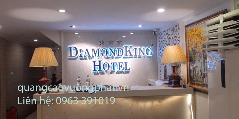 Biển quảng cáo chữ nổi inox
