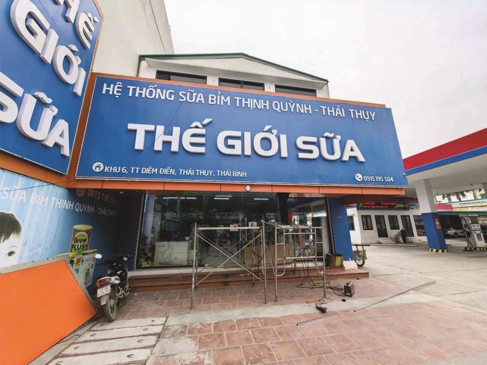 Biển quảng cáo cửa hàng sữa